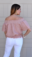 Load image into Gallery viewer, Dani On Or Off The Shoulder Top
