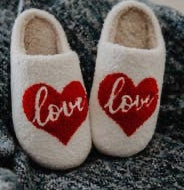 Load image into Gallery viewer, L•O•V•E Slippers
